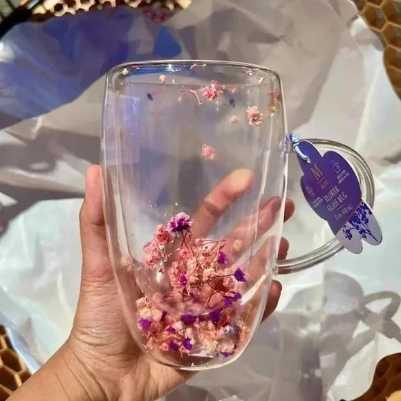 Flower Glass Mug WITH FLOWERS in the mug - Picture 1 of 2